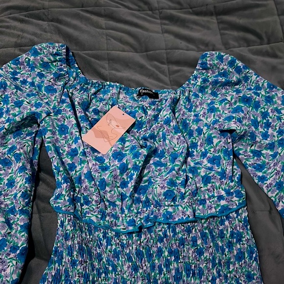 Blue mini floral summer dress - Picture 3 of 4